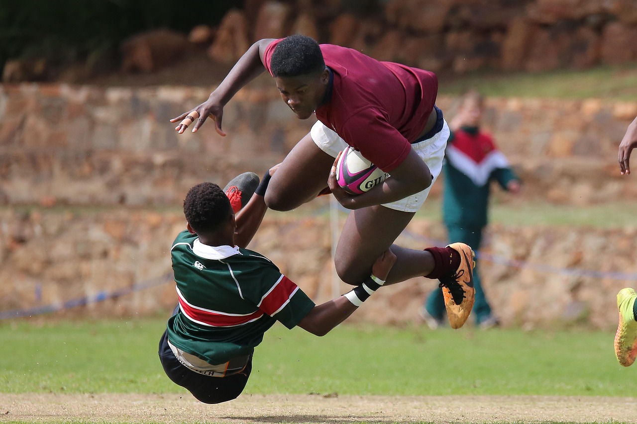 罐装珠港澳大桥：杭州余杭工商注册代理公司